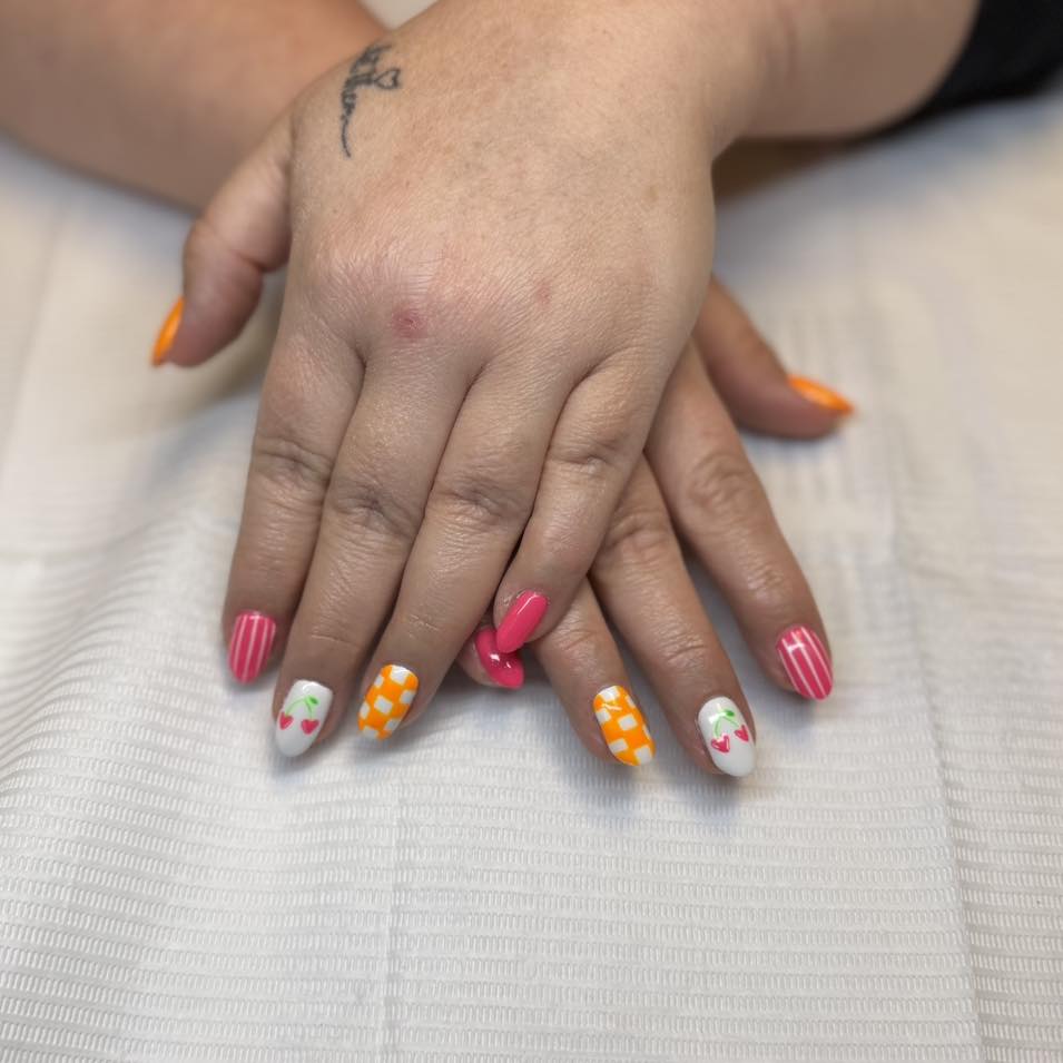 Custom nail art by Jaide