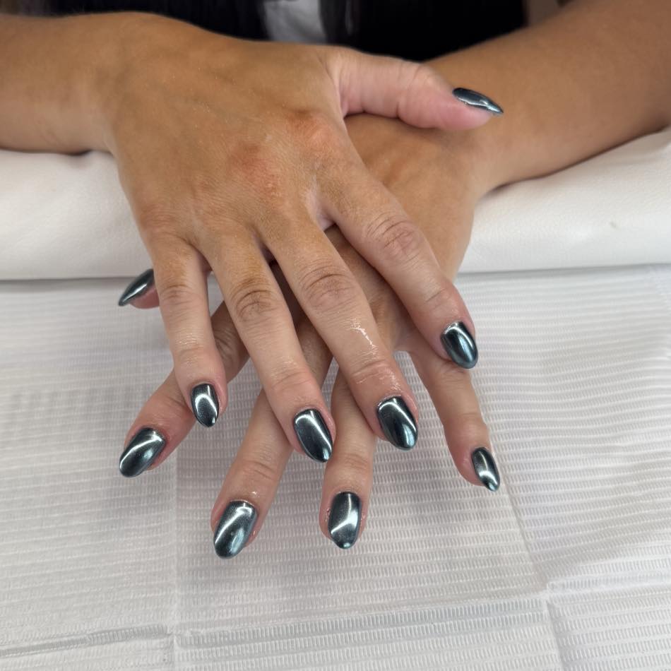 Custom nail art by Jaide
